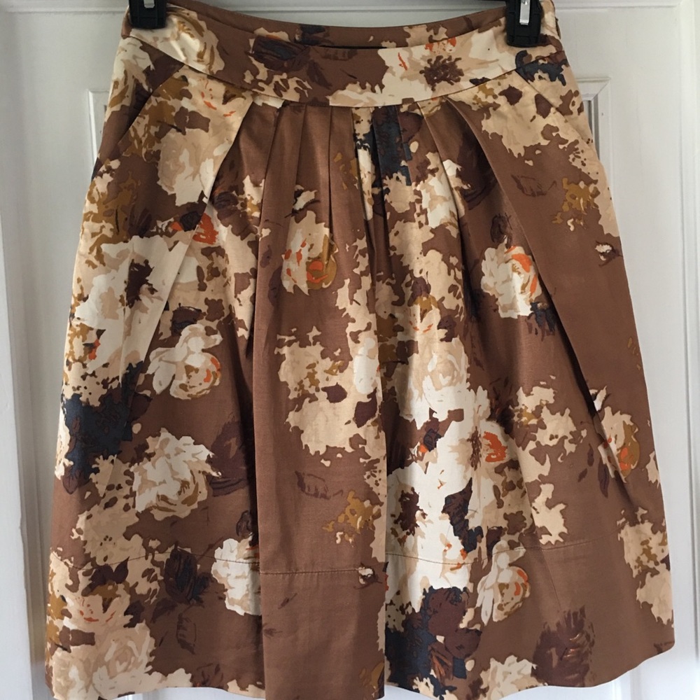 NWOT Talbots silk skirt with pockets